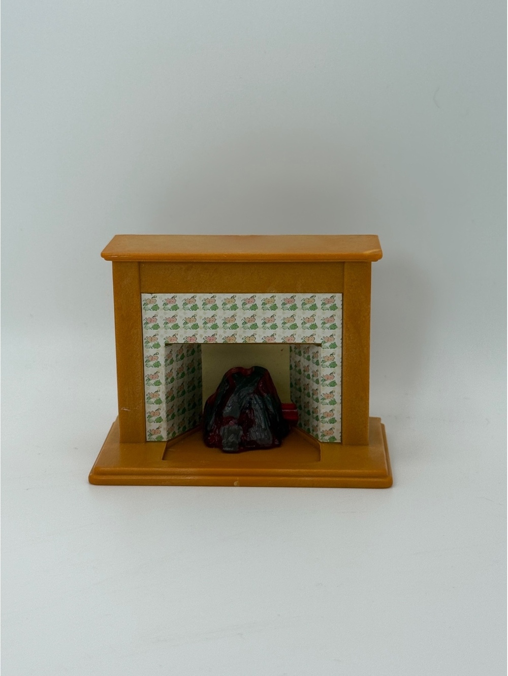 1:16 Scale Calico Critters Sylvanian Families Fireplace Miniature